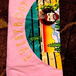 It a nice T-shirt